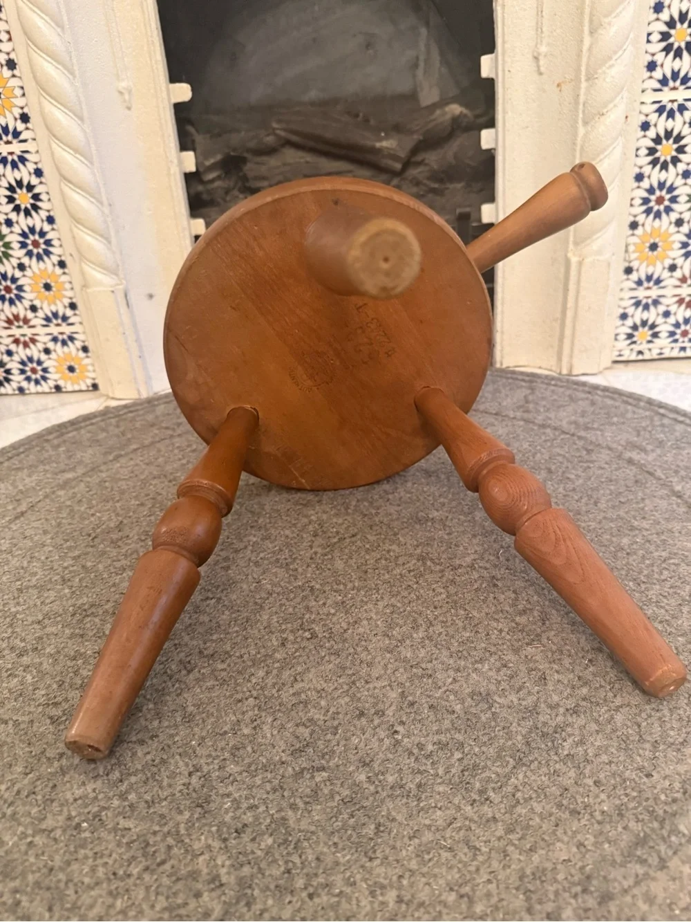 Vtg Authentic Furniture Mid Century Three Legged Solid Maple Milking Stool